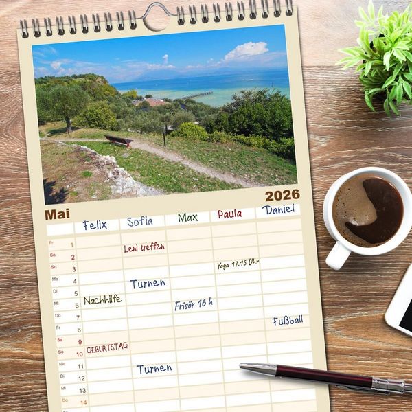 Produktbild: Familienplaner 2026 - Gardasee - lago di Garda by Sascha Ferrari mit 5 Spalten (Wandkalender, 21 x 45 cm) CALVENDO