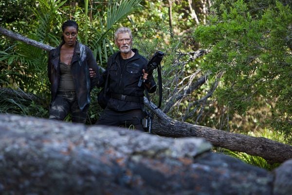 Produktbild: Terra Nova - Die komplette Serie [4 DVDs]