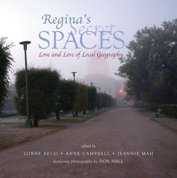 Produktbild: Regina's Secret Spaces