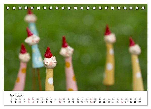 Produktbild: Tausendsch&ouml;n - handgeferigte Tonwesen (Tischkalender 2026 DIN A5 quer), CALVENDO Monatskalender