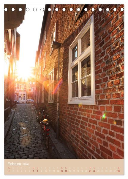 Produktbild: Sch&ouml;nes L&uuml;neburg (Tischkalender 2026 DIN A5 hoch), CALVENDO Monatskalender