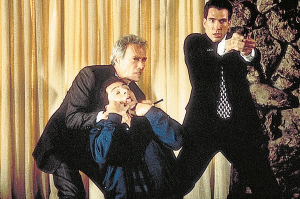 Produktbild: In the line of fire