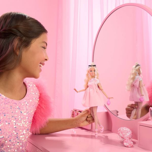 Produktbild: Barbie Deluxe Style Puppe -große Schleife
