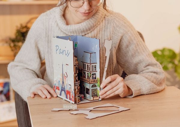 Produktbild: Book Nook DIY B&uuml;cherecke Paris