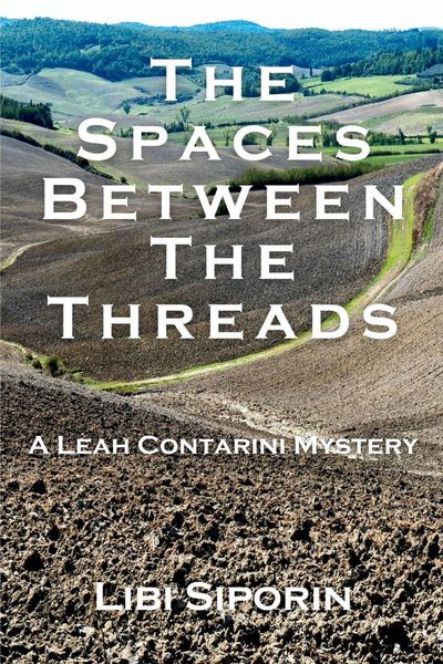 Produktbild: The Spaces Between the Threads