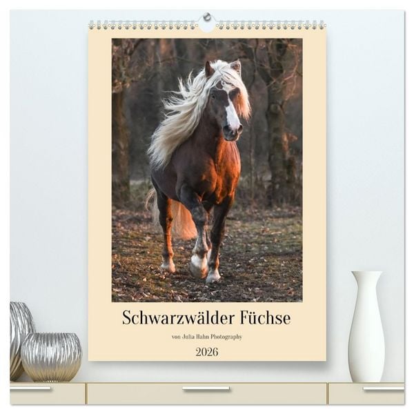 Produktbild: Schwarzw&auml;lder F&uuml;chse von Julia Hahn Photography (hochwertiger Premium Wandkalender 2026 DIN A2 hoch), Kunstdruck in Hochglanz