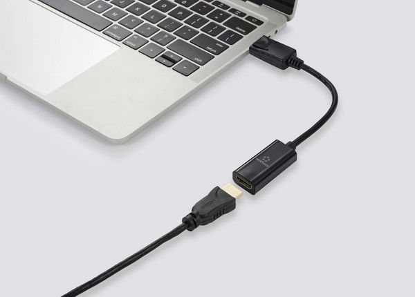 Produktbild: Renkforce RF-5596324 DisplayPort / HDMI Adapter [1x DisplayPort Stecker - 1x HDMI-Buchse] Schwarz 4K UHD 23 cm