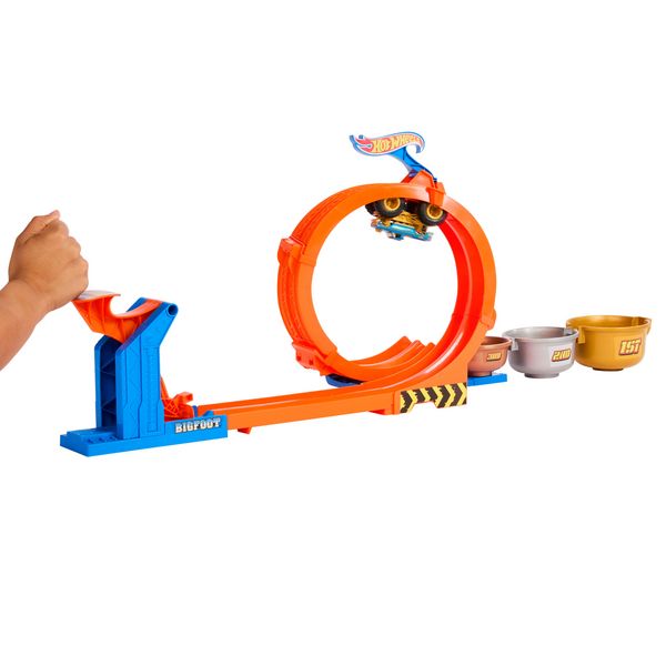 Produktbild: Hot Wheels Monster Trucks 2-in-1 Loop & Flip Challenge