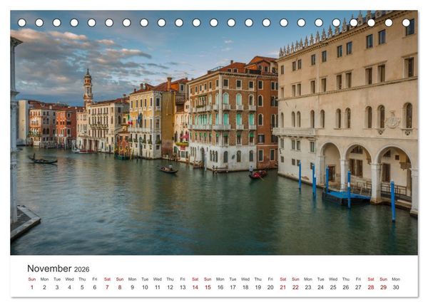 Produktbild: Romantic colors in Venice (Desk Calendar 2026 DIN A5 landscape), CALVENDO 12 Month DeskCalendar