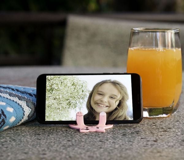 Produktbild: Flexistand Katze &ndash; Superflacher Smartphone- und Tablet-Aufsteller