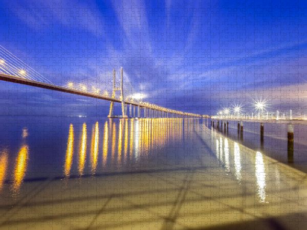 Produktbild: CALVENDO Puzzle Ponte de Vasco da Gama | 2000 Teile Lege-Gr&ouml;&szlig;e 90x67cm Foto-Puzzle f&uuml;r gl&uuml;ckliche Stunden