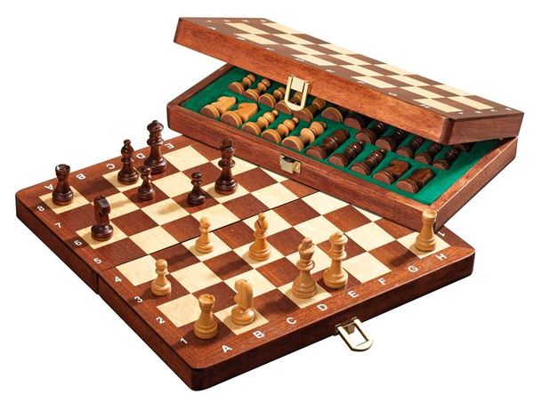 WBTY Kleines Holzschach, Magnetisches Schach, 12 X 10 X 3, 32 Stück,  Internationales Schach-Unterhaltungswerkzeug für Spaß, 13 Mm Durchmesser