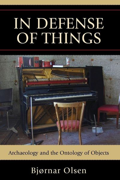 Produktbild: In Defense of Things