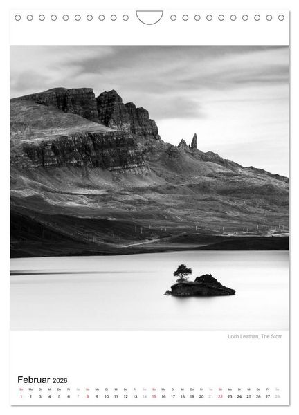 Produktbild: Isle of Skye - Langzeitbelichtungen in Schwarzwei&szlig; (Wandkalender 2026 DIN A4 hoch), CALVENDO Monatskalender