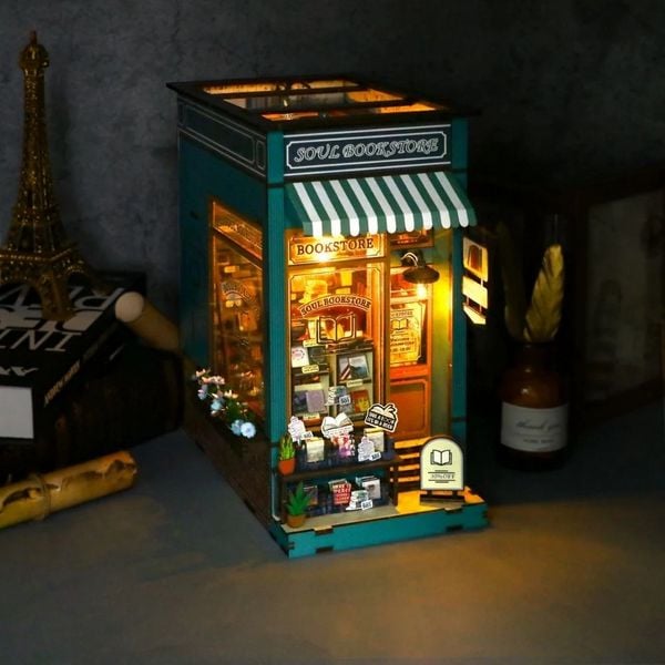 Produktbild: FiguredArt M2314 - DIY Book Nook, Soul Bookstore, B&uuml;cherei der Seele, Puzzle, 62 Teile, Miniatur-Diorama