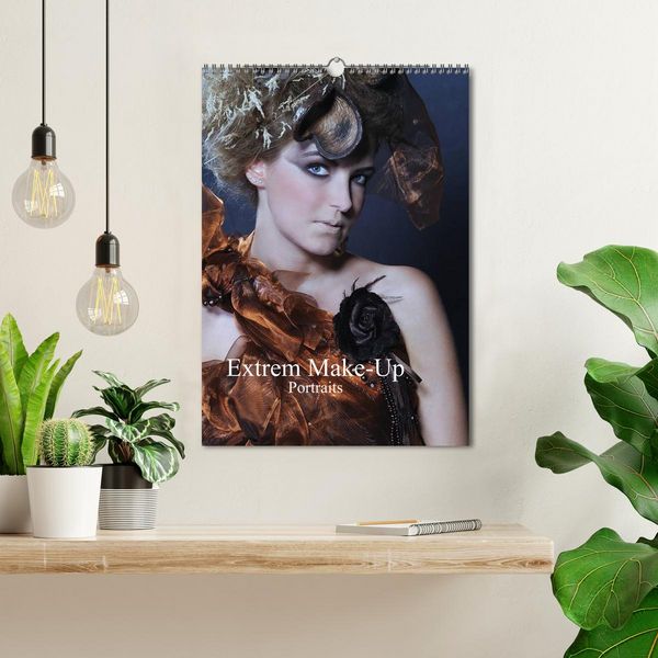 Produktbild: Extrem Make-Up Portraits (Wandkalender 2026 DIN A3 hoch), CALVENDO Monatskalender