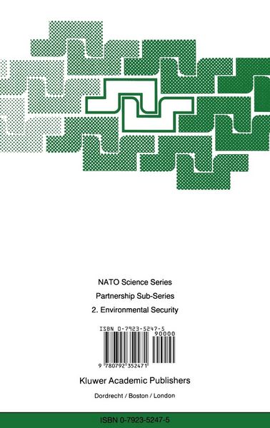 Produktbild: Environmental Contamination and Remediation Practices at Former and Present Military Bases