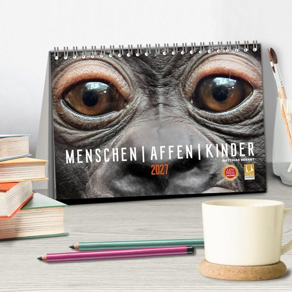 Produktbild: MENSCHEN-AFFEN-KINDER (Tischkalender 2027 DIN A5 quer), CALVENDO Monatskalender