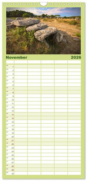 Produktbild: Familienplaner 2026 - Die Bretagne - Frankreichs Perle mit 5 Spalten (Wandkalender, 21 x 45 cm) CALVENDO