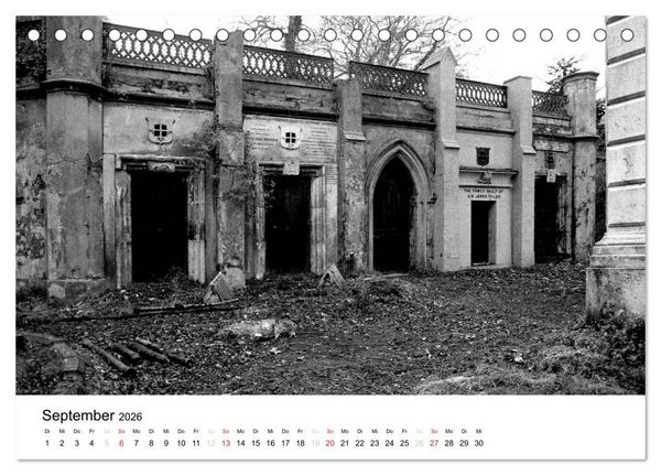 Produktbild: Highgate Cemetery London (Tischkalender 2026 DIN A5 quer), CALVENDO Monatskalender