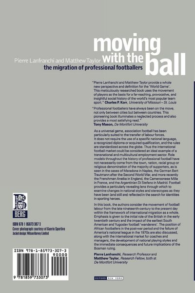 Produktbild: Moving with the Ball