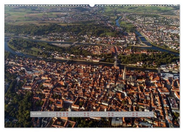 Produktbild: Regensburg Mittelalterliche Stadt mit Flair an der Donau (hochwertiger Premium Wandkalender 2026 DIN A2 quer), Kunstdruck in Hochglanz