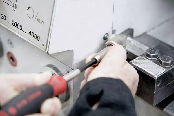 Produktbild: Wiha Winkelschrauber-Vorsatz 130mm 1/4\" (6.3 mm)