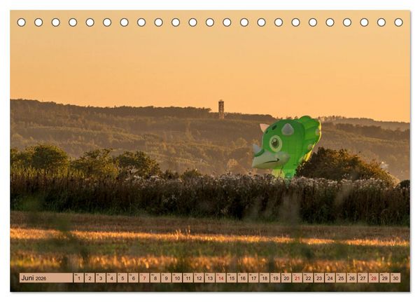 Produktbild: Montgolfiade der Ballone im Sauerland (Tischkalender 2026 DIN A5 quer), CALVENDO Monatskalender