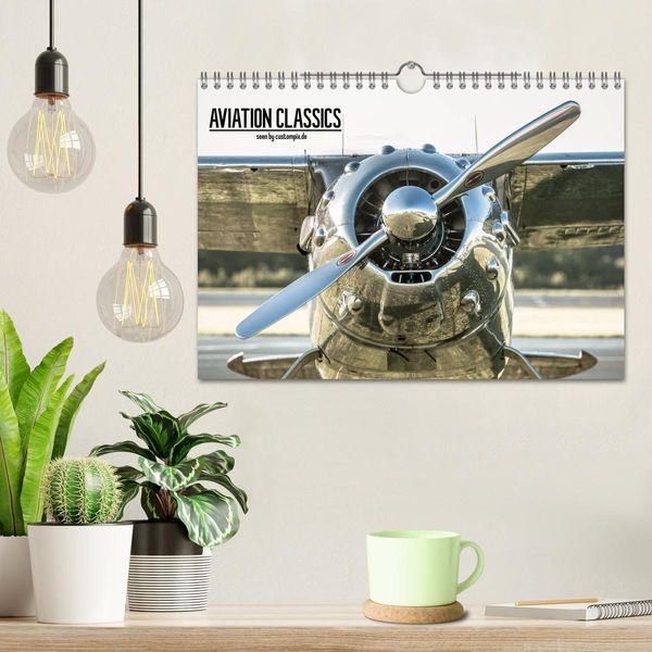 Produktbild: AVIATION CLASSICS seen by custompix.de (Wandkalender 2026 DIN A4 quer), CALVENDO Monatskalender