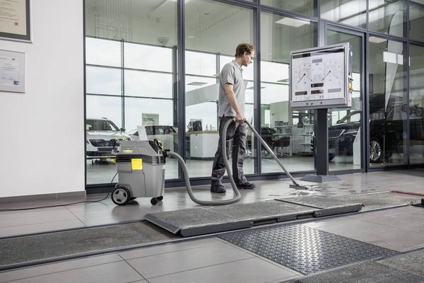 Produktbild: K&auml;rcher Professional NT 40/1 Ap L *EU 1.148-321.0 Nass-/Trockensauger 1380W 40l
