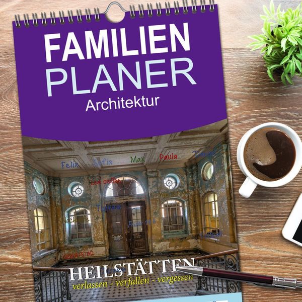 Produktbild: Familienplaner 2026 - Heilst&auml;tten - verlassen und vergessen mit 5 Spalten (Wandkalender, 21 x 45 cm) CALVENDO
