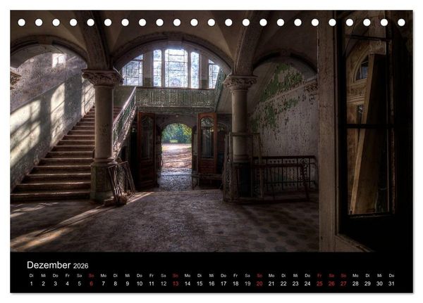 Produktbild: Verlassene Orte - Die sch&ouml;nsten Treppenh&auml;user (Tischkalender 2026 DIN A5 quer), CALVENDO Monatskalender