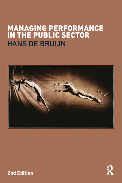 Produktbild: Managing Performance in the Public Sector