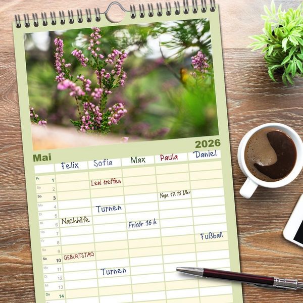 Produktbild: Familienplaner 2026 - Zauberhaftes Heidekraut - Elbsandstein mit 5 Spalten (Wandkalender, 21 x 45 cm) CALVENDO