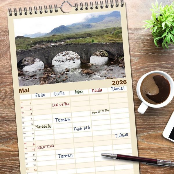 Produktbild: Familienplaner 2026 - Isle of Skye - Schottlands Inseln mit 5 Spalten (Wandkalender, 21 x 45 cm) CALVENDO