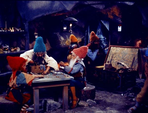 Produktbild: Schneewittchen und die sieben Zwerge (1955) (Filmjuwelen / Schongerfilm-M&auml;rchen)