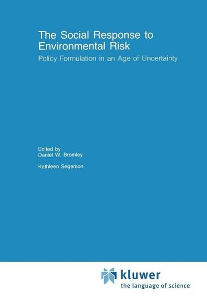 Produktbild: The Social Response to Environmental Risk