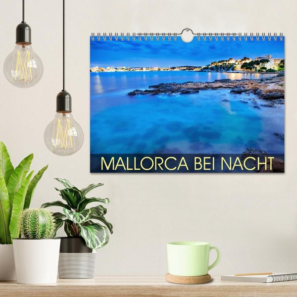 Produktbild: MALLORCA BEI NACHT (Wandkalender 2026 DIN A4 quer), CALVENDO Monatskalender