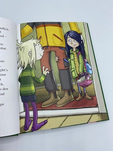 Produktbild: Kiki legt los! (2). Die Hinterhof-Prinzessinnen