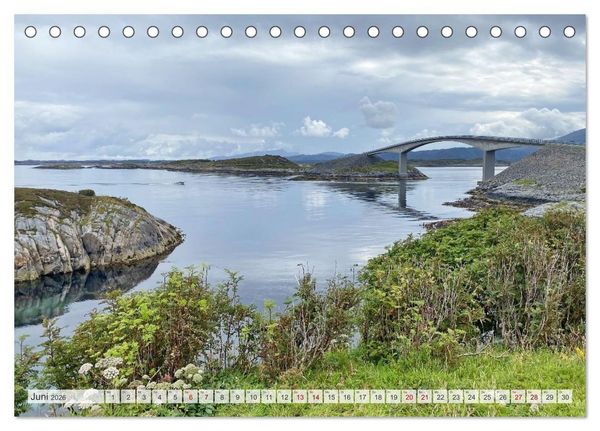Produktbild: Wandern in Norwegen - Einklang von Gebirge und Meer (Tischkalender 2026 DIN A5 quer), CALVENDO Monatskalender