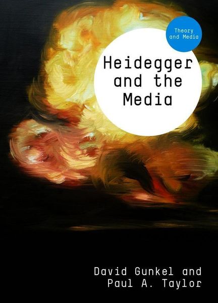 Produktbild: Heidegger and the Media