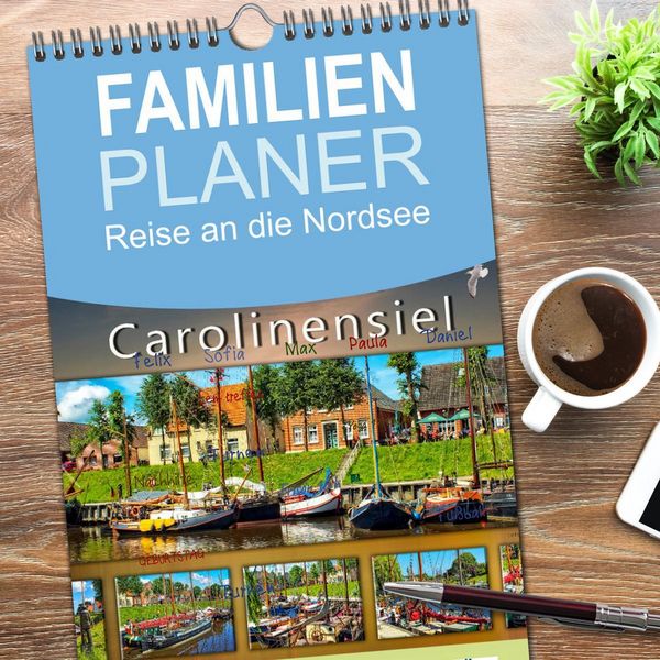 Produktbild: Familienplaner 2026 - Reise an die Nordsee - Carolinensiel mit 5 Spalten (Wandkalender, 21 x 45 cm) CALVENDO