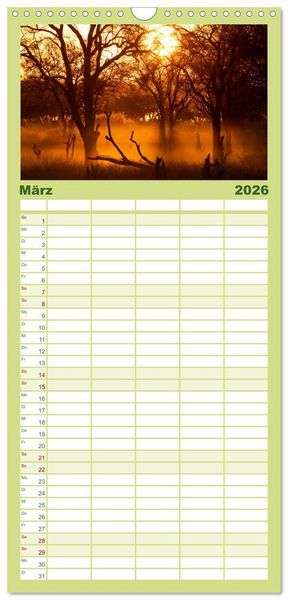 Produktbild: Familienplaner 2026 - Okavango! Atemberaubende Natursch&ouml;nheit im gr&ouml;&szlig;ten Binnendelta der Welt mit 5 Spalten (Wandkalender, 21 x 45 cm) CALVENDO