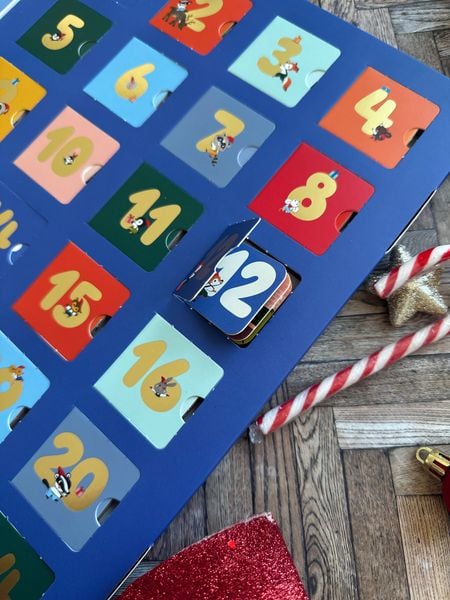 Produktbild: Bald ist Weihnachten! Ein Adventskalender mit 24 Mini-B&uuml;chern