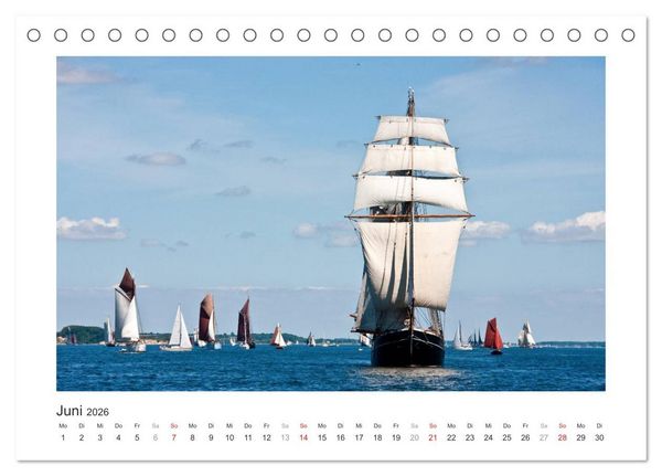 Produktbild: Historische Segelschiffe auf der Ostsee (Tischkalender 2026 DIN A5 quer), CALVENDO Monatskalender