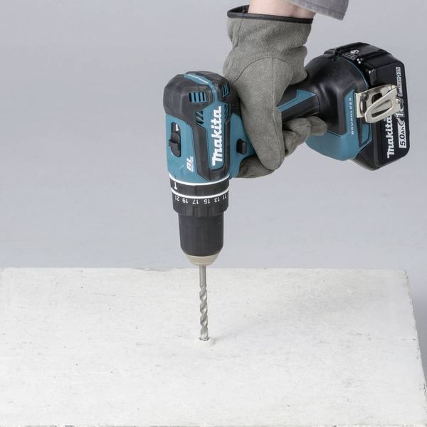 Produktbild: Makita 2-Gang-Akku-Schlagbohrschrauber