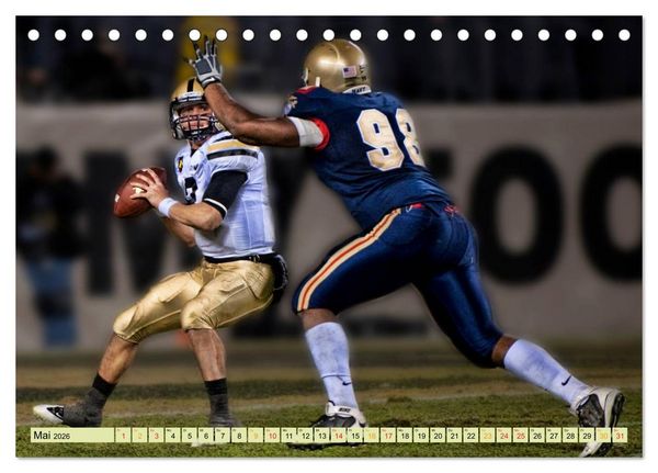 Produktbild: American Football - Taktik und Athletik (Tischkalender 2026 DIN A5 quer), CALVENDO Monatskalender