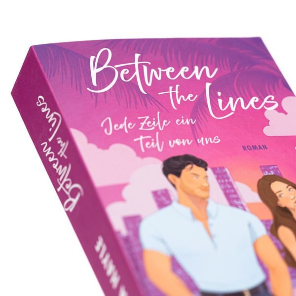 Produktbild: Between the Lines