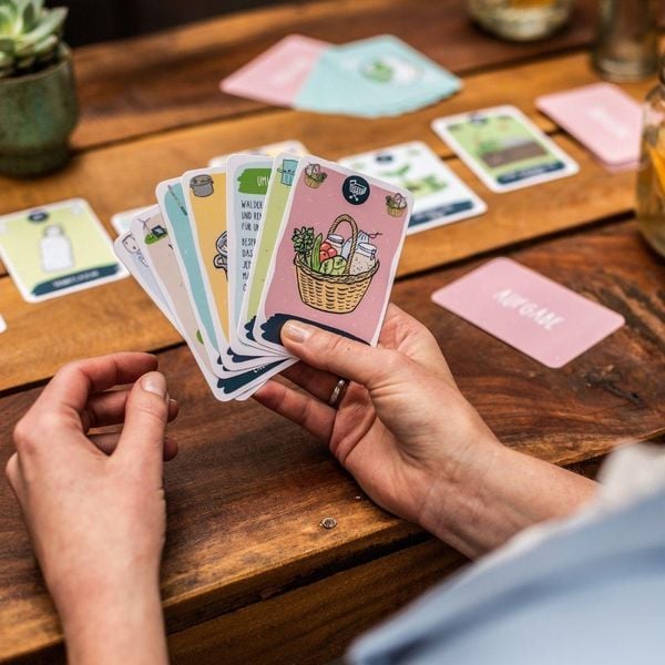 Produktbild: DENKRIESEN - Planet A - "Das nachhaltige Kartenspiel"