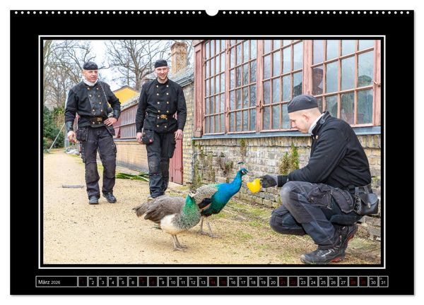 Produktbild: Schornsteinfeger &uuml;ber Berlin - Gl&uuml;cksblicke (hochwertiger Premium Wandkalender 2026 DIN A2 quer), Kunstdruck in Hochglanz